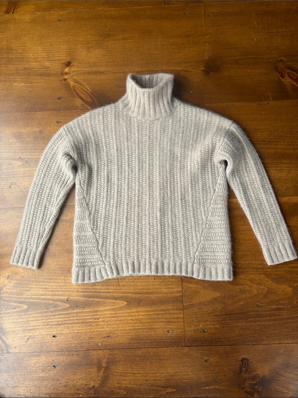 Garnet Hill Cable Knit Turtleneck 100% Cashmere Sweater - Tan Sz M